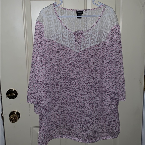 Torrid floral top